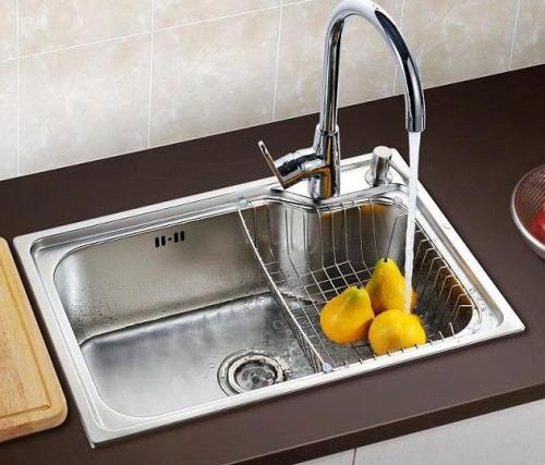 泸州厨房水槽装修设计，单槽还是双槽更方便？